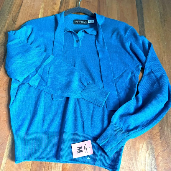 Vintage 70’s NWT Made in Korea Blue Acrylic Pussy Bow Sweater Size M - Picture 1 of 6